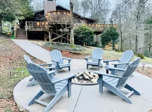 Image of Lake Hartwell Waterfront, Dock, Clemson, Fire Pit, Fenced Yard, Pets & Game Room