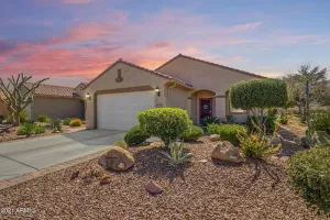 Image of All the amenities of Sun City resort living at Merrill Ranch in Florence, AZ.