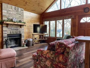 Image of Cozy cabin one block from lake, private beach and close to hiking\/ biking trails
