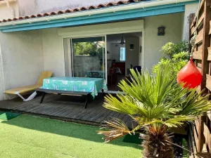 Image of cute house in La Cotinière in Oleron