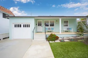 Image of San Clemente Bungalow with jacuzzi Close to the Beach