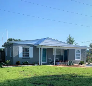 Image of Private Family sized Beach House! Short drive to the white sand beaches!