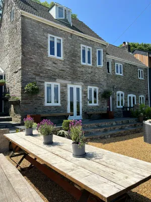 Image of Farmhouse with Hot Tub & Far Reaching Views Of Dartmoor