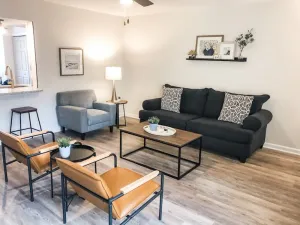 Image of Downtown Cary Newly Renovated Townhome