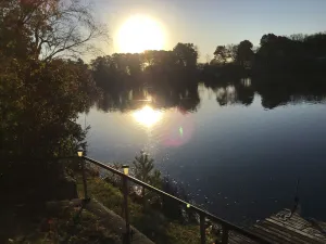 Image of Beautiful lake side house with plenty of space to relax