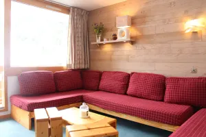Image of Beautiful apartment at the foot of the slopes and shops, south-facing, sleeps 5