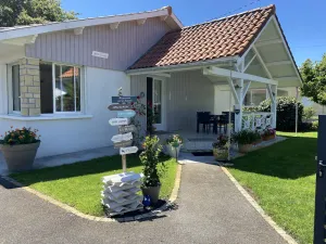 Image of BEAUTIFUL FAMILY HOME IN THE HEART OF THE BASSIN D'ARCACHON
