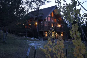 Image of Upscale Rustic Luxury Mountainside \"Cabin\"~360\/24 Views~3 Level Privacy