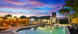 Image of Posh 6BR 2,5BA Holiday Home with Pool, Media-Game Room & Hot Tub