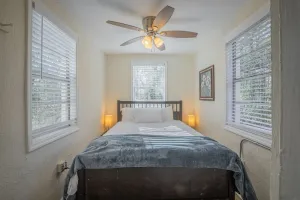 Image of The Garden House 2 miles to Sanford Stadium