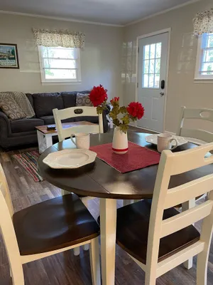 Image of Cozy cottage quiet and secluded but close to everything.