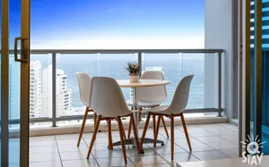Image of 2 Bedroom Beach View Apartment in Surfers Paradise! Free Parking & Wifi