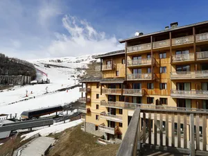 Image of Apt 4\/6 ppl, mountains view balcony