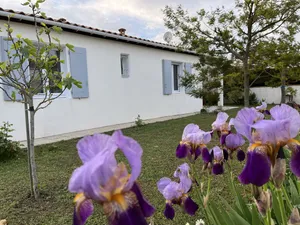 Image of Maison 10 min à Pied Plages