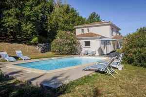 Image of Modern home in the South of France with its own private swimming pool