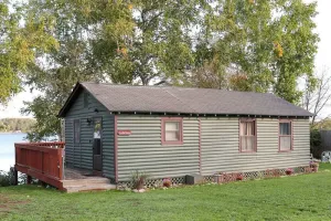 Image of Lakeview cabin on stunning Lake Vermilion
