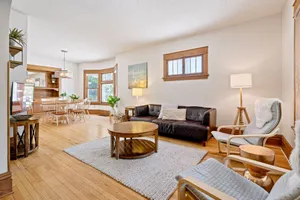 Image of Stunning 3br close to everything! Clean and bright