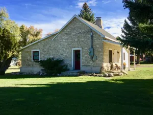 Image of Stone Cottage in Spring City