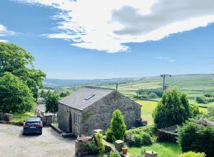 Image of One bed Detached Converted Barn With Panoramic Views of the Wharf & Aire Valley