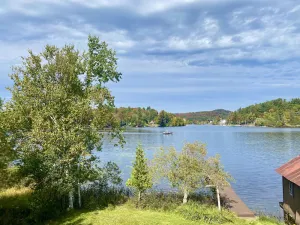 Image of Lakeside Home with Mountain Views