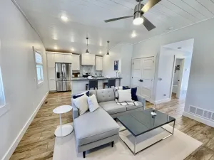 Image of Beautiful Serene Carriage House Apartment