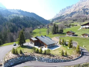 Image of Detached chalet with spa area