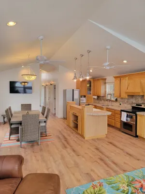Image of Lake City Chalet: Perfect for Water Lovers and Adventure Seekers