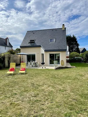 Image of \"Ty Menez\" very pleasant, bright house, 200 m from the beach with enclosed garden.