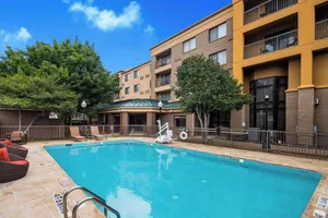 Image of Awesome Amenities Onsite! Pool, FREE Parking, Heights Family Aquatic Center!