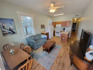 Image of Pelican Point * 1st Floor * King Bed * 2 Bathrooms
