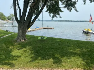 Image of Lakefront home with 3 bedrooms, 2 baths, great for groups up to 10