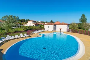 Image of Piscine Privée! Proche du Canal Accès Hammam + Gym