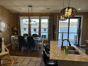 Image of Riverboat Paradise