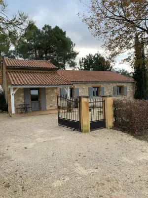 Image of VILLA WITH SWIMMING POOL IN BLACK PERIGORD WITH VIEW ON THE SARLADAISE CAMPAIGN
