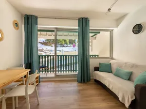 Image of Cozy apartment for 4 with balcony and ski locker in Gourette