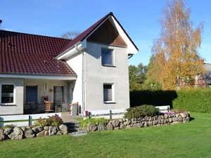 Image of Cottage in the middle of nature, separate entrance, garden - semi-detached house