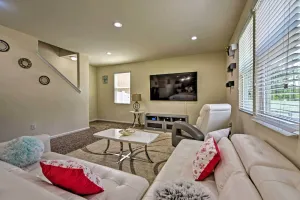 Image of Jax Home with Yard - 10 Mi to Adventure Landing!