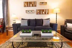 Image of Serene Business-Friendly Getaway ~ ♛Queen Bed, Pkg