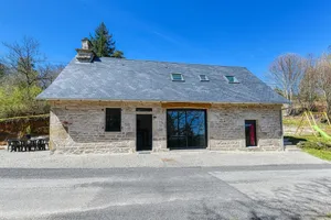Image of Gîte Theillac - Maison au calme avec beau jardin