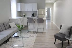 Image of WOW ★ Bright Apt ★ PRIME downtown Walk Everywhere