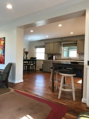 Image of A peaceful retreat less than a mile to campus and uptown oxford!!