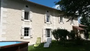 Image of Character house with garden & swimming pool