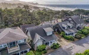 Image of Gracious Bella Beach Home Near Beach Access!