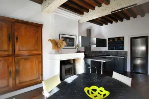Image of Superb manor house apartment with garden and swimming pool