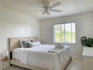 Image of Great Apt Steps From Lagoon And 5min To Beach