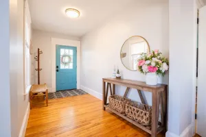 Image of Cozy Newly Renovated 1st Floor Apt