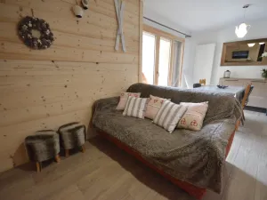 Image of Appartement Duplex de Standing au Centre - 4 Couchages, Balcon, Garage Privé, WiFi - FR-1-623-204