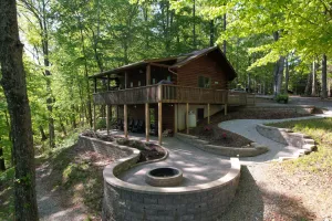 Image of Perched on a bluff overlooking the Blackwater at Smith Mountain Lake sits The Retreat at Pine Haven