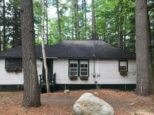 Image of Little Beans Cottage on Great Pond, Belgrade ME