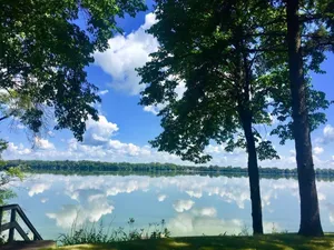 Image of Lakefront Hideaway